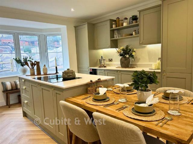 House for sale in Uckfield, Cross In Hand