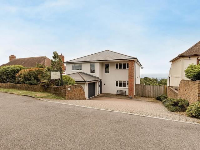 House for sale in Ash, Kent