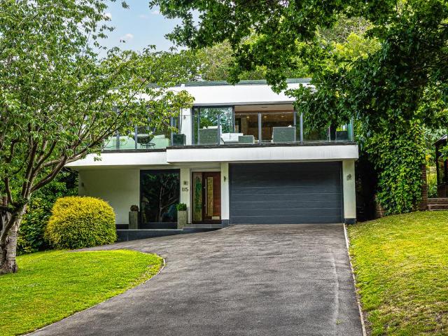 House for sale in South Benfleet, Essex