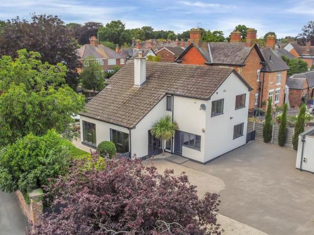 House for sale in Quorndon, Elmfield