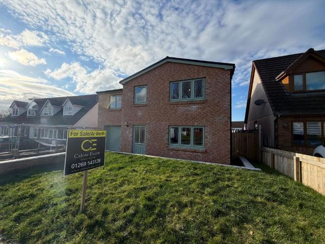 House for sale in Bonllwyn, Ammanford