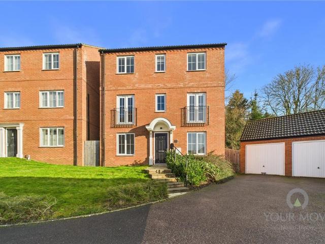 House for sale in Great Billing, Little Billing