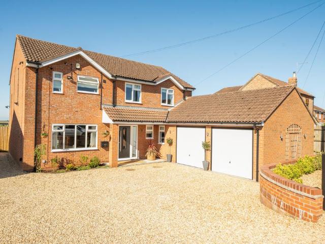 House for sale in Coates, Four Gotes