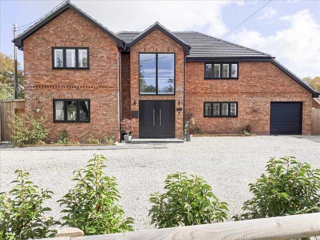 House for sale in Hatch, Basingstoke and Deane