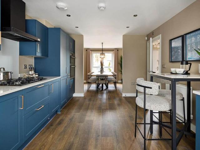 House for sale in South Marston, Swindon