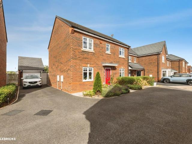 House for sale in Thorpe Willoughby