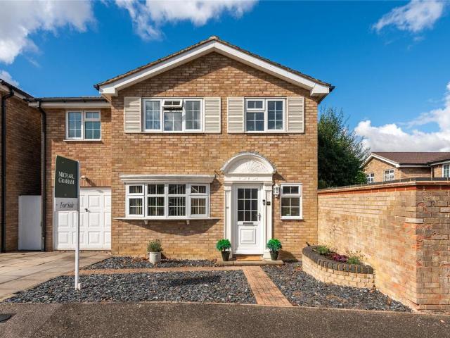 House for sale in Little Crawley