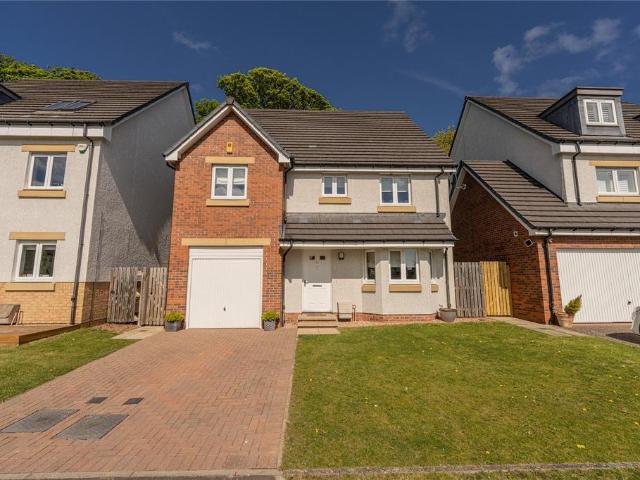 House for sale in Gateside, Scotland