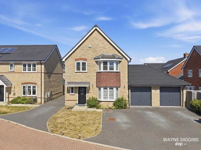 House for sale in Longwick, Buckinghamshire