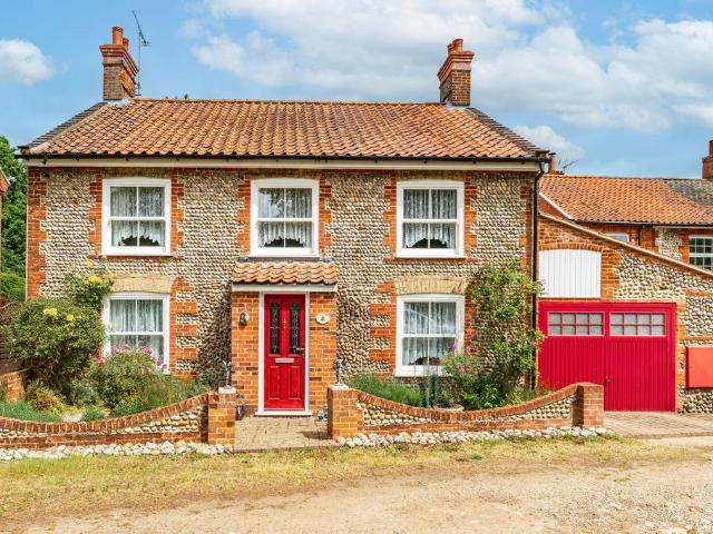 House for sale in Comers, Norfolk