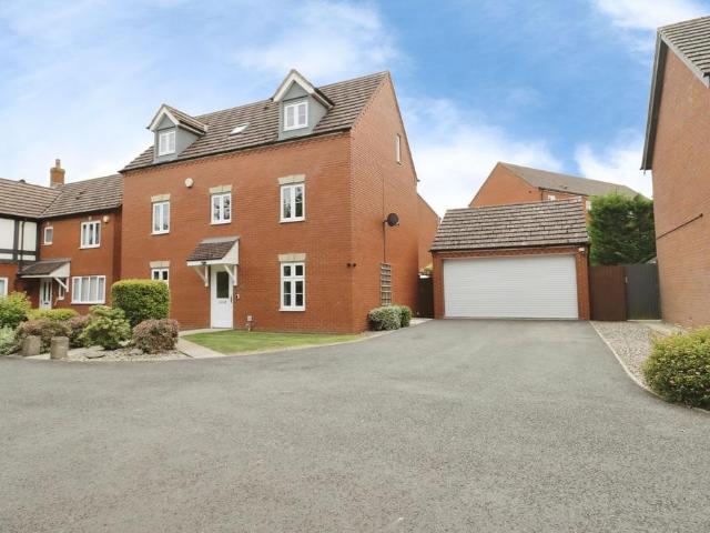 House for sale in Market Drayton, Shropshire
