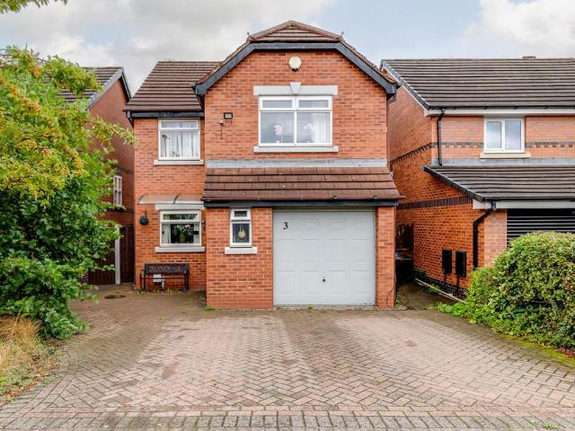 House for sale in Kitt Green, Wigan