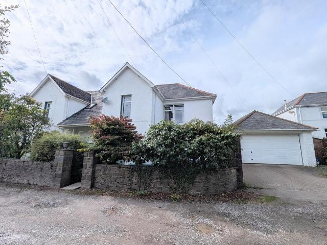 House for sale in Ystradgynlais, Wales