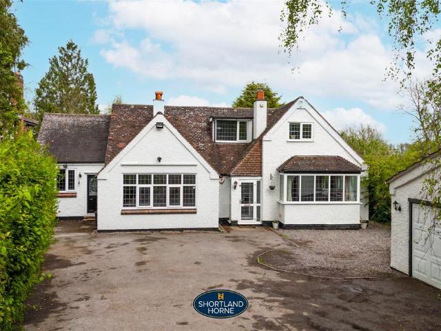 House for sale in Green Lane, Gibbet Hill