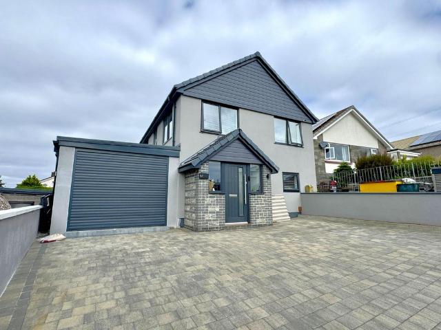 House for sale in Austin Farm, Mount Wise