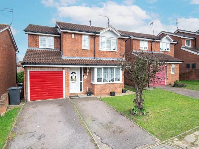 House for sale in Redhill Grange, Wellingborough