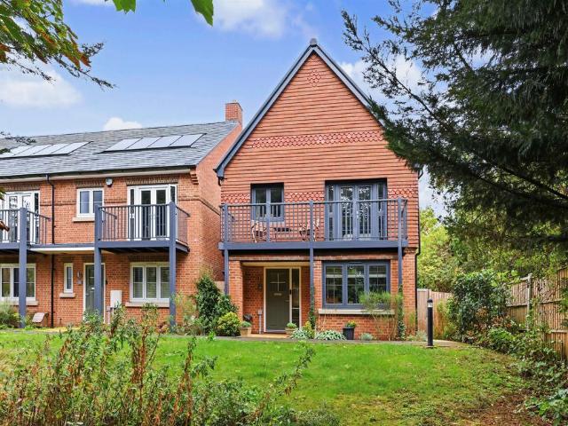 House for sale in Bourne End, Dacorum