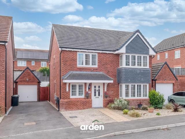 House for sale in Redditch, Worcestershire