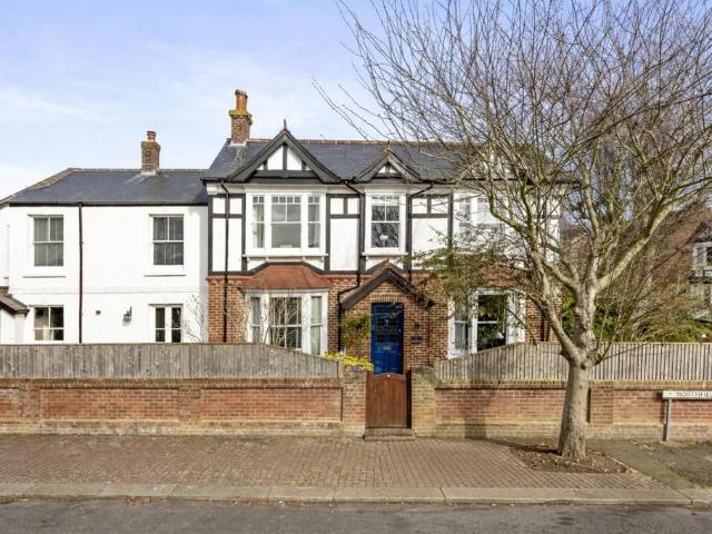 House for sale in Worthing, West Sussex