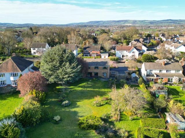 House for sale in Rumwell, Somerset