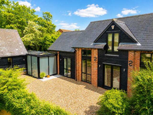 House for sale in Duton Hill, Essex