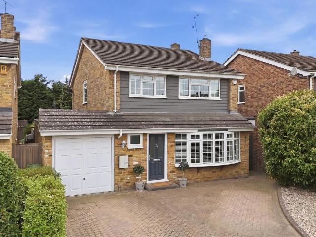 House for sale in Queens Park, Billericay