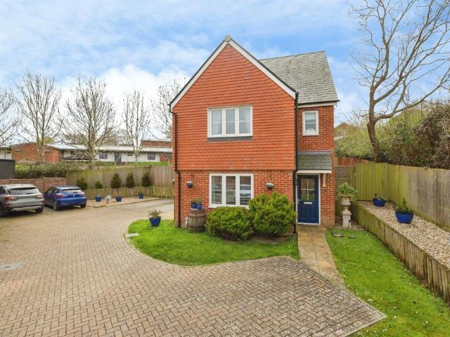 House for sale in Cross In Hand, East Sussex