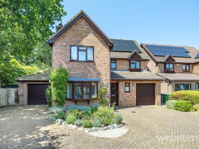 House for sale in Crostwick, Norfolk