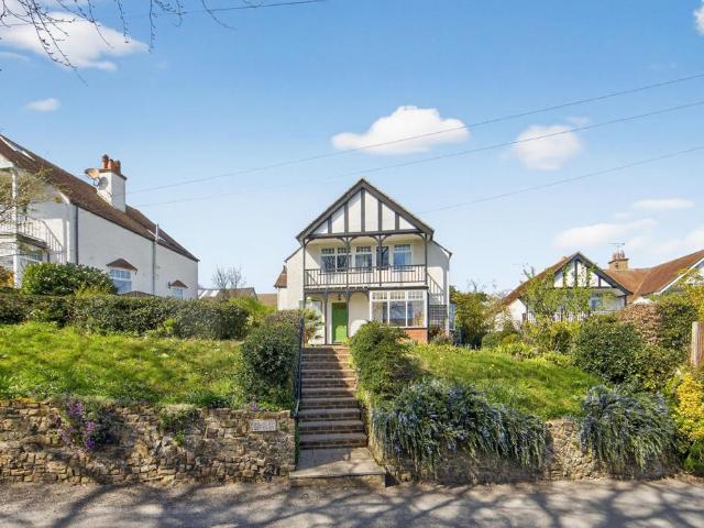House for sale in Ash, Kent