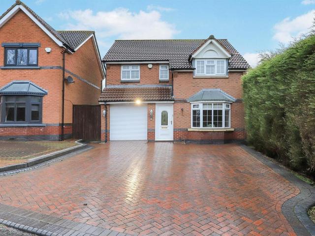House for sale in Coseley, West Midlands