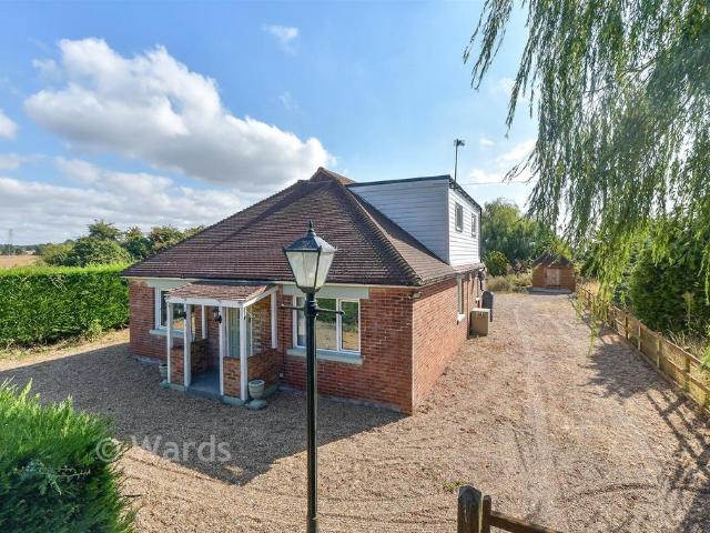 House for sale in Warehorne, Ashford