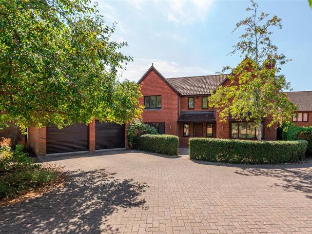 House for sale in Shenley Church End, Milton Keynes