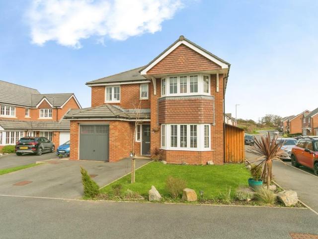 House for sale in Porth-y-Felin, Holyhead