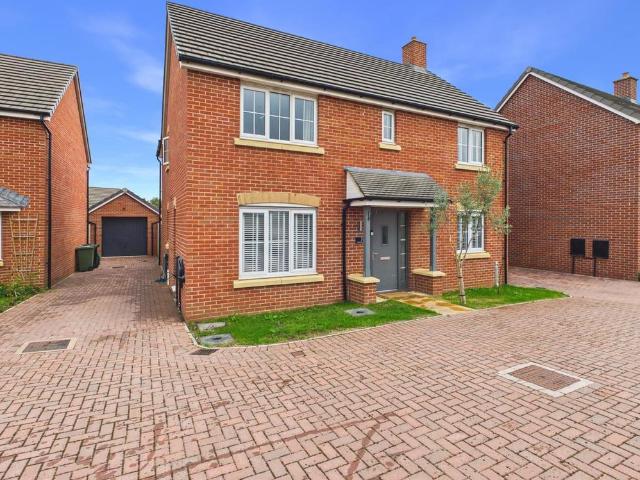 House for sale in Newent, Bromsberrow Heath