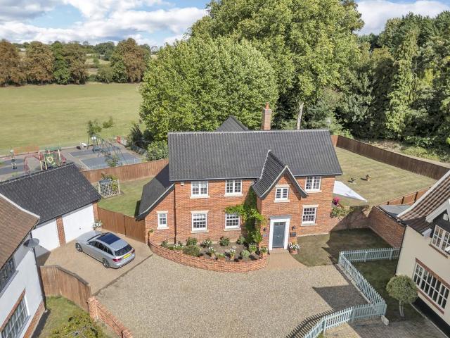 House for sale in Bedingfield, Suffolk