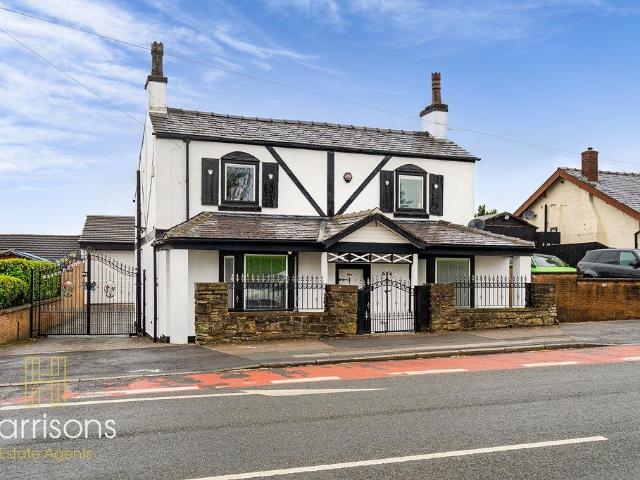 House for sale in Hulton Lane Ends, Lee Bank