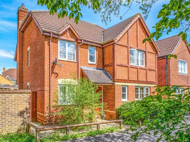 House for sale in Abbey Mead, Swindon