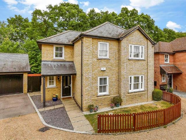 House for sale in Herne and Broomfield, The Bridge