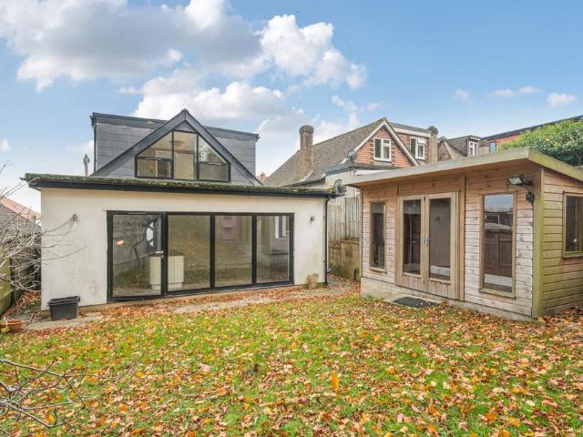 House for sale in Green Street Green, Greater London