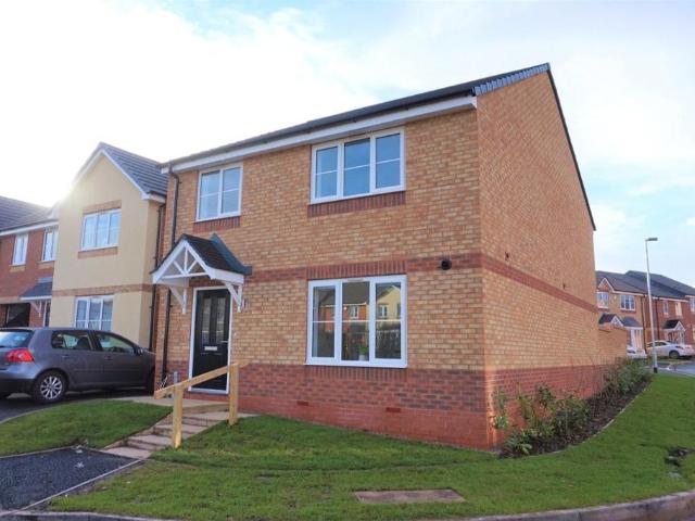 House for sale in Creswell, Baswich