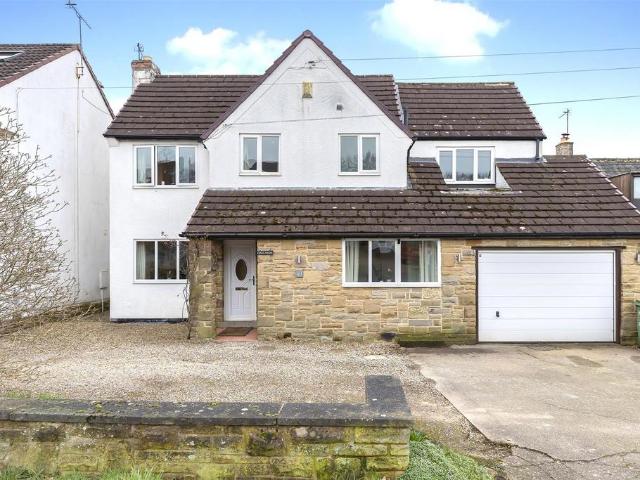 House for sale in Shaw Lane, Guiseley