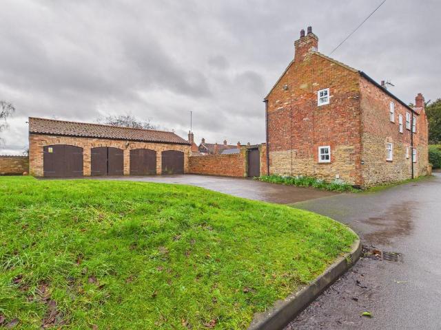 House for sale in Burton Upon Stather, North Lincolnshire
