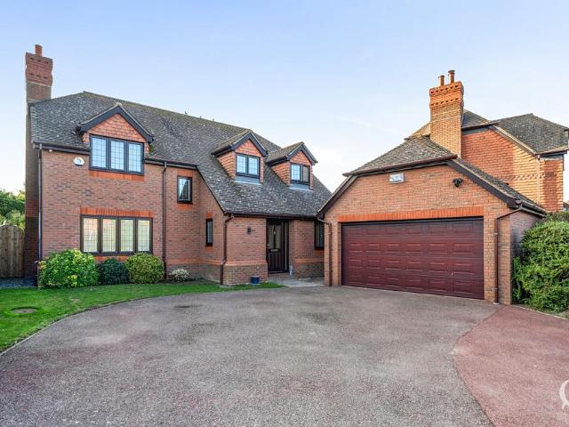 House for sale in Orchard View, Swale