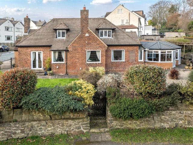 House for sale in Rawdon, West Yorkshire
