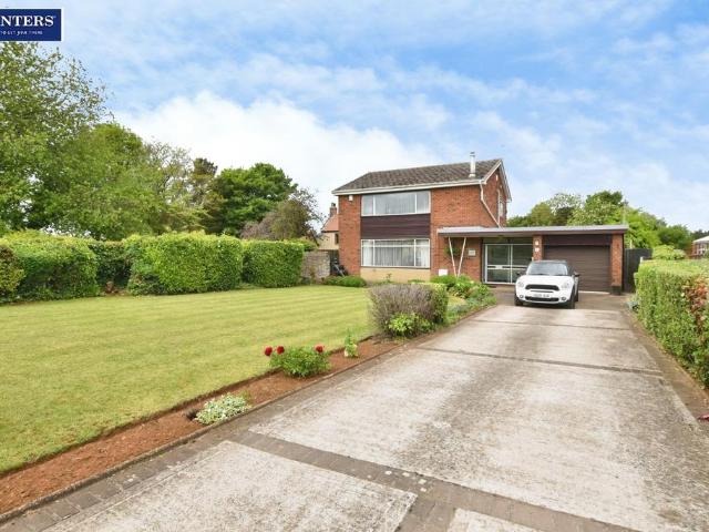 House for sale in Burton Upon Stather, North Lincolnshire