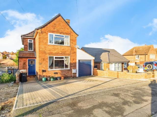 House for sale in Rushden