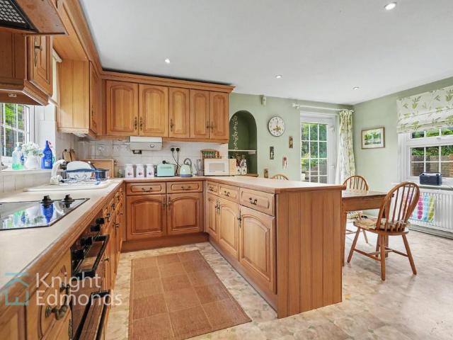 House for sale in Ringlestone, Midway