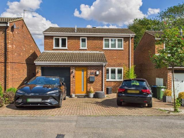 House for sale in Hammerfield, Pouchen End