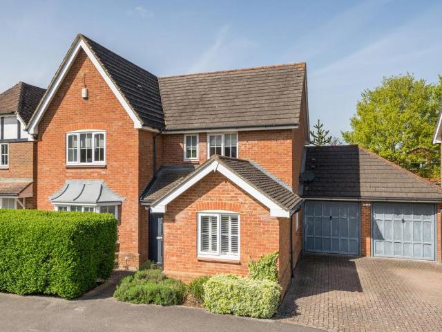 House for sale in Charvil