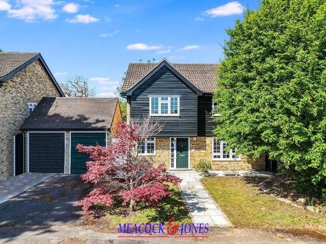 House for sale in Hutton, Navestock Side